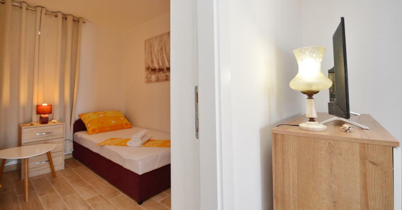 Apartmani Cesarec Басина Экстерьер фото