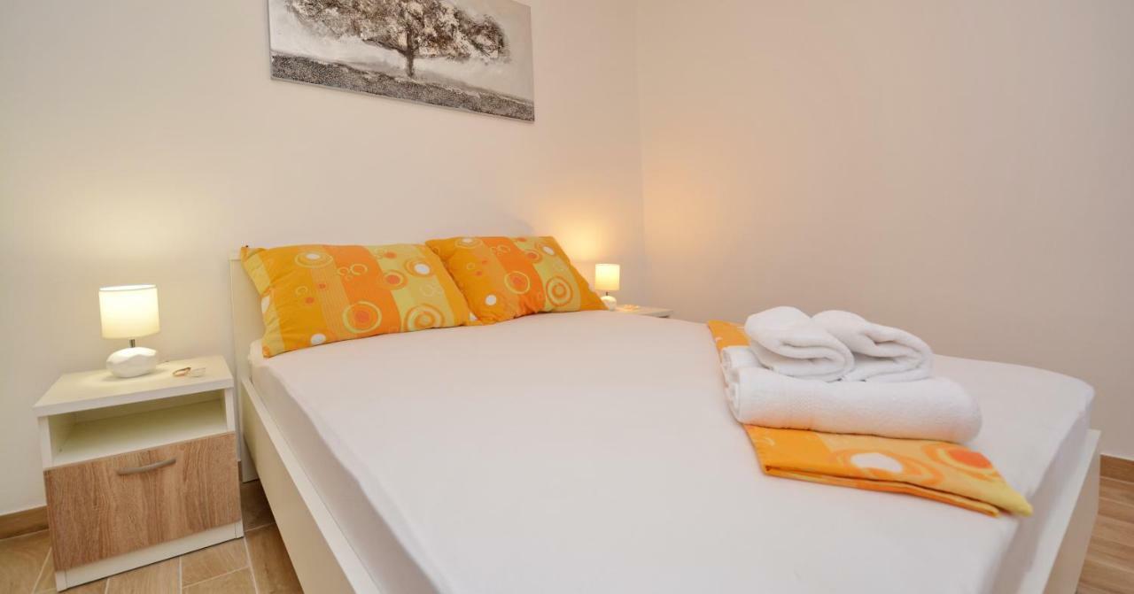 Apartmani Cesarec Басина Экстерьер фото